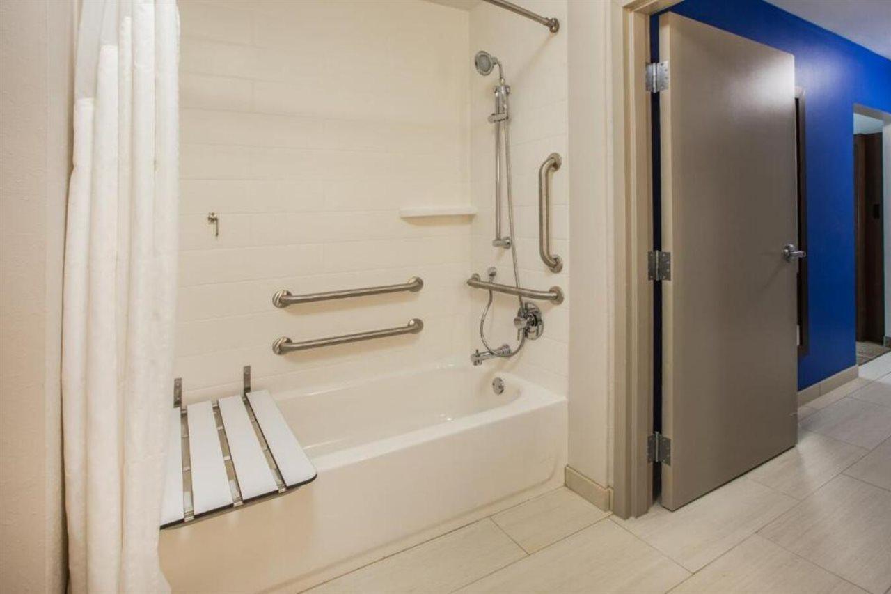 Holiday Inn Express - Jamaica - Jfk Airtrain - Nyc By Ihg New York Exterior foto